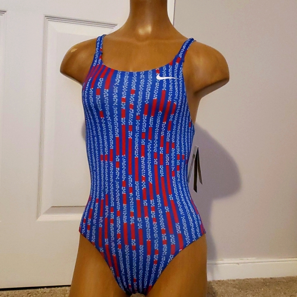 New Nike Womesn Swimsuit 30 Cut Out Tank Red White Bluer Stars Racer Back One Pc